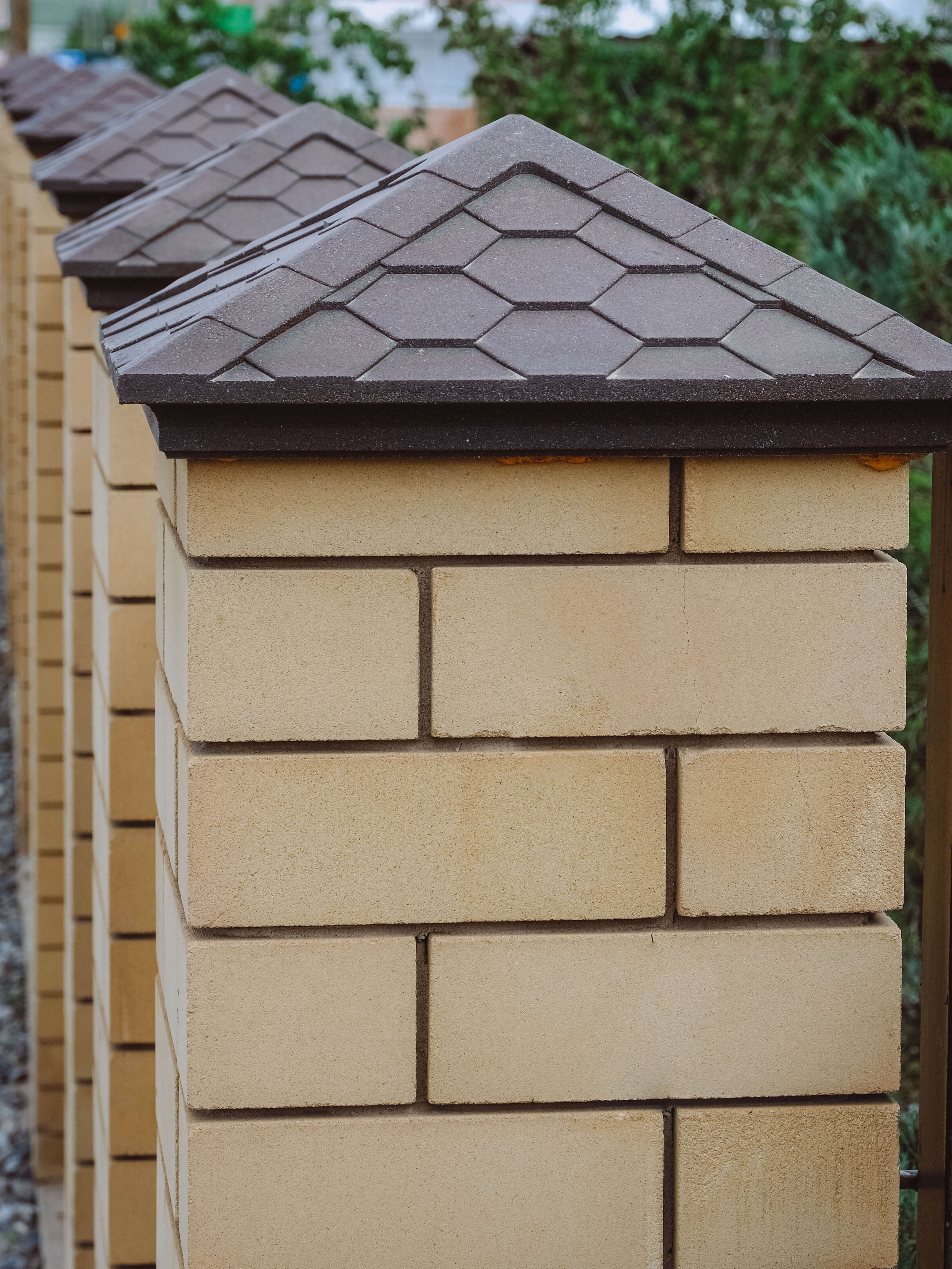 Колпак Zking Эверест Коричневый на столб 1.5х1.5 кирпича (390х390мм) в Белой Калитве фото